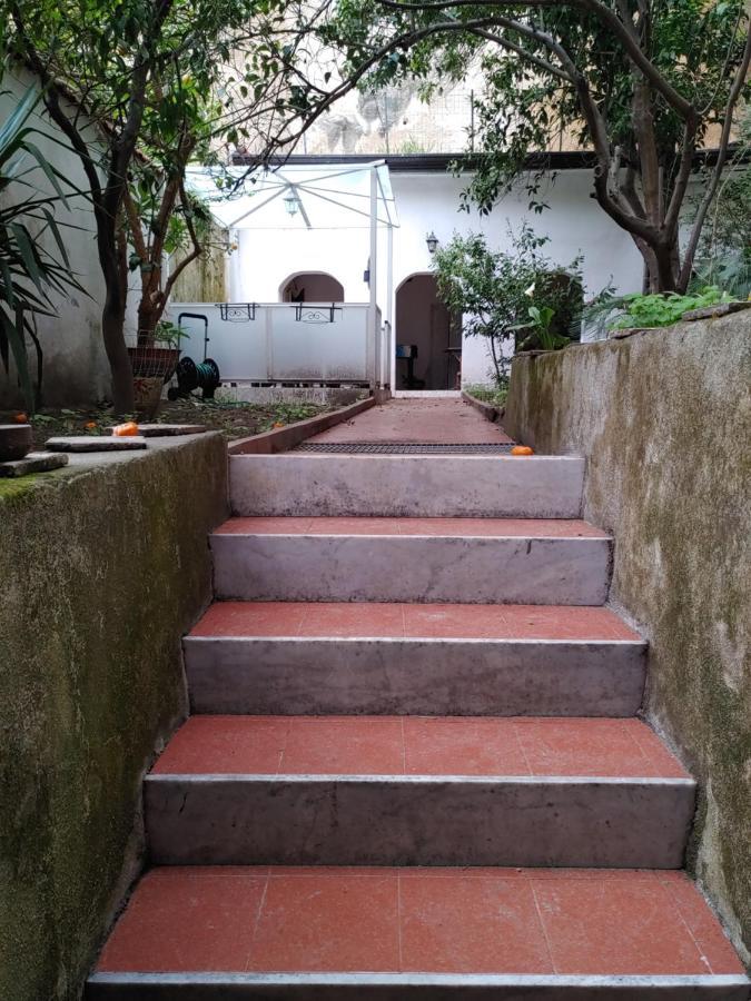 Villa Sofia E Sveva Con Giardino Napoli Bagian luar foto